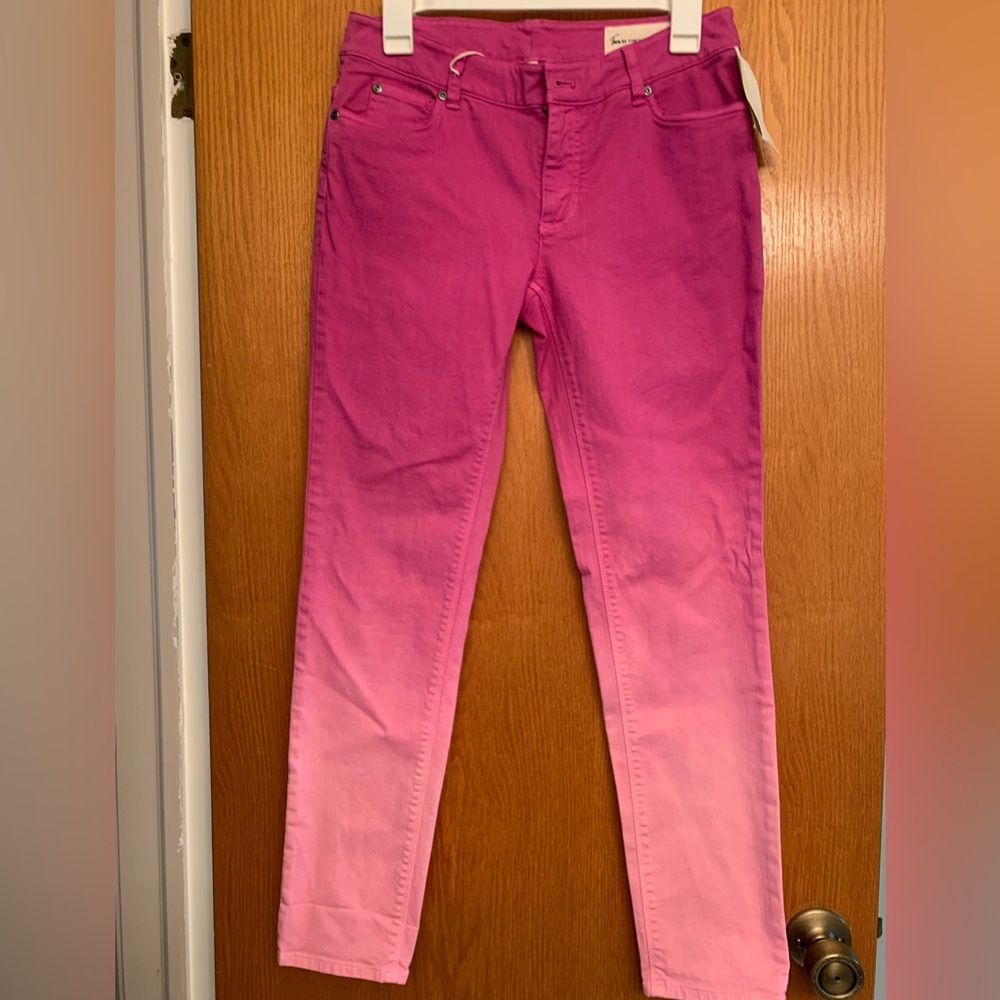 TWO by Vince Camuto Ladies Pink Ombré Denim Jeans, Size 28, Brand New with Tags